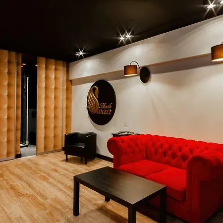 Apartment Black Swan Place *